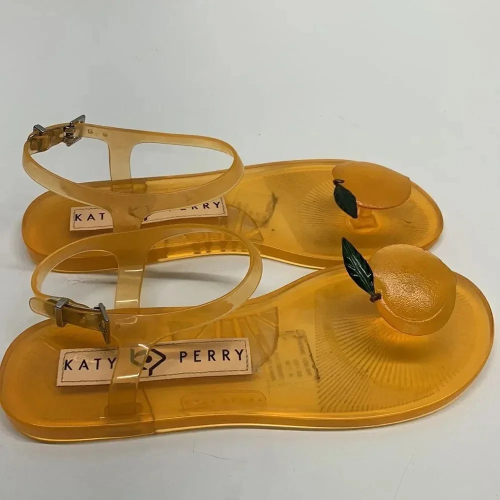 Katy Perry Jelly Sandals Flip Flops Orange Peach Fruit Ankle Strap PVC Size 6 - Picture 4 of 9